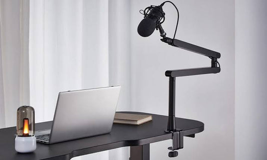 The Complete Guide to Designing a Podcast Desk Setup in a Small Recording Corner
