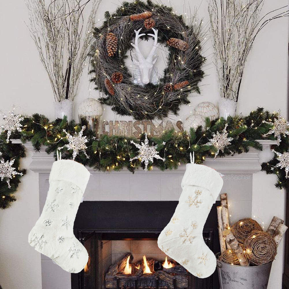 Christmas Embroidery Snowflake Plush Socks