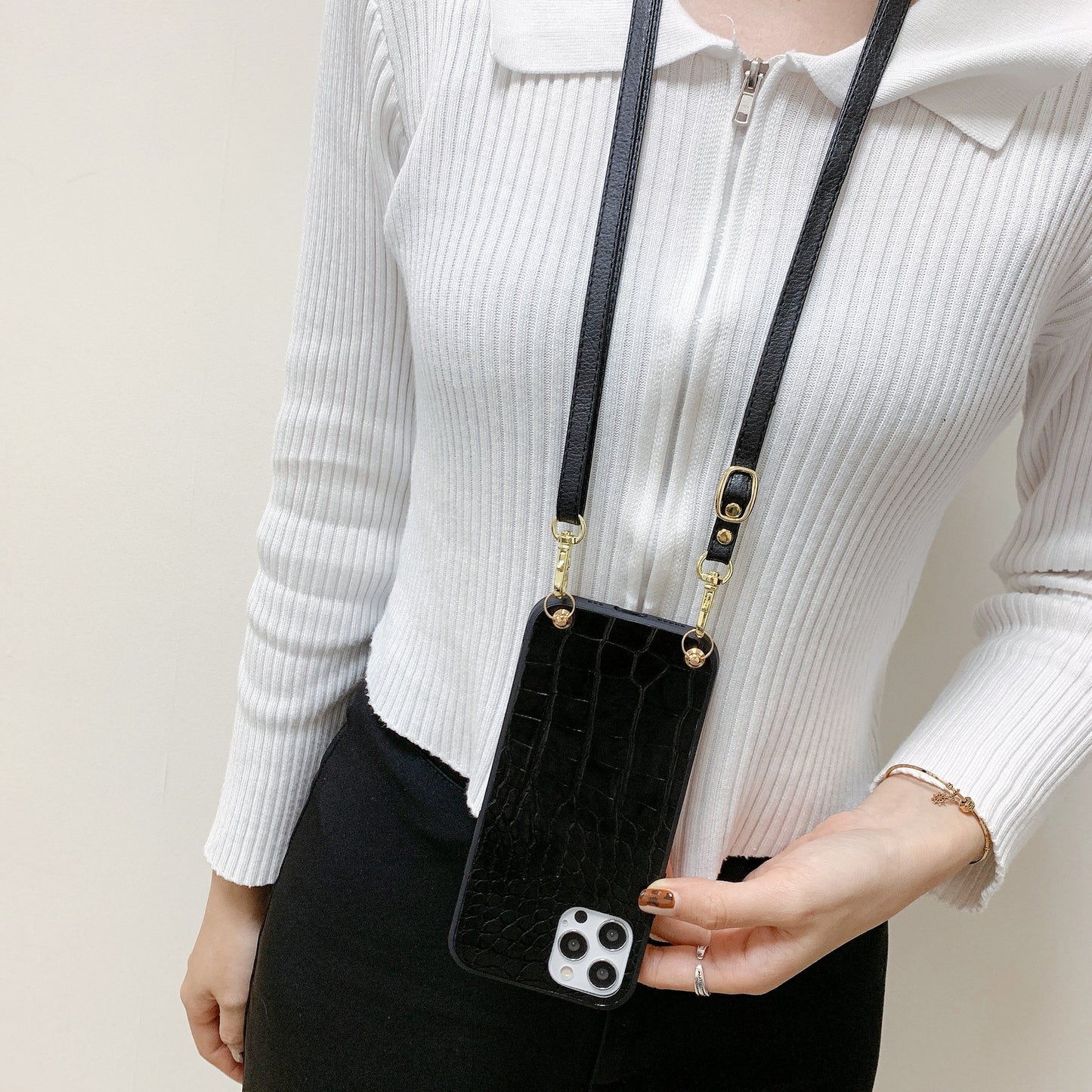 Fashionable And Creative Leather Mobile Phone Case With Lanyard